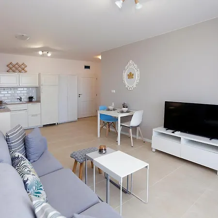 Apartament Life *