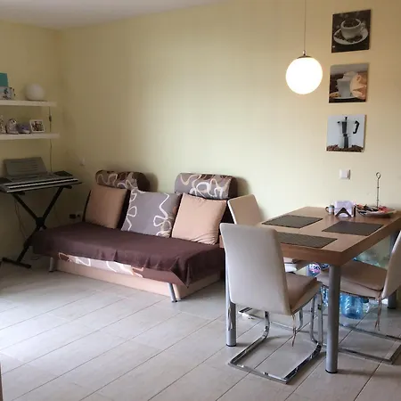 Apartament Life