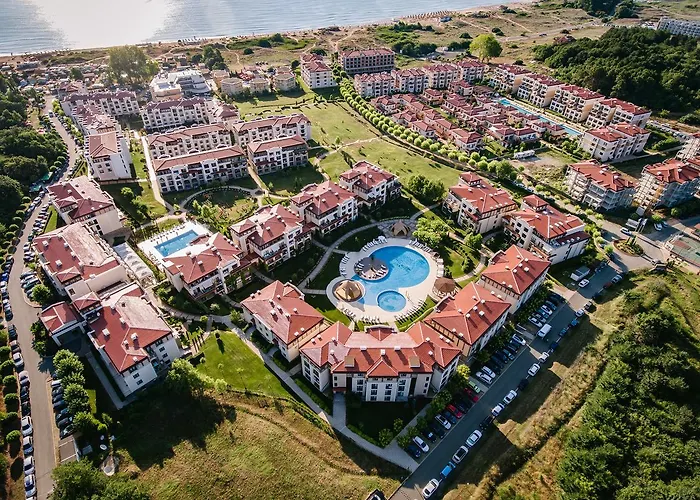 Life Üdülőközpont 4*