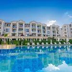 Life Resort