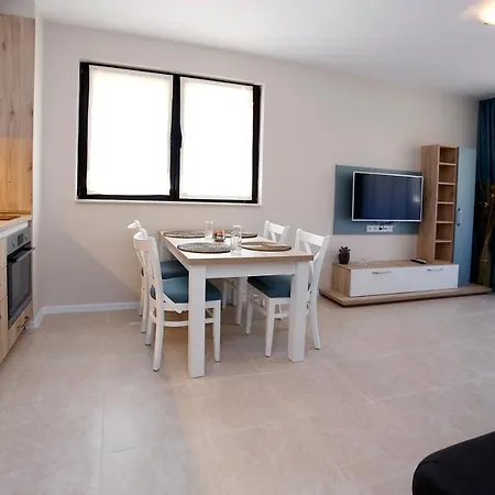 грийн лайф бийч