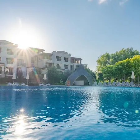 грийн лайф бийч Созопол