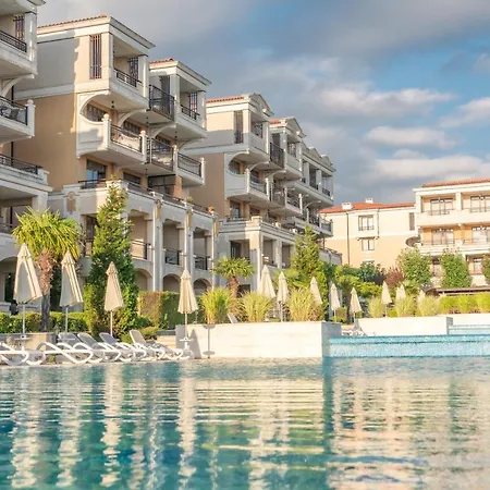 грийн лайф бийч *