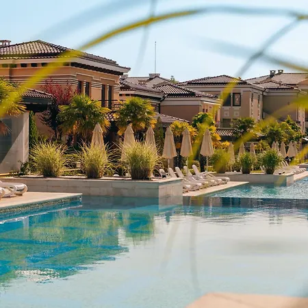Life Resort