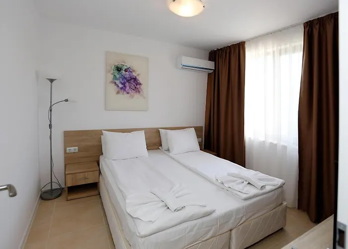 Life Apartment Sozopol