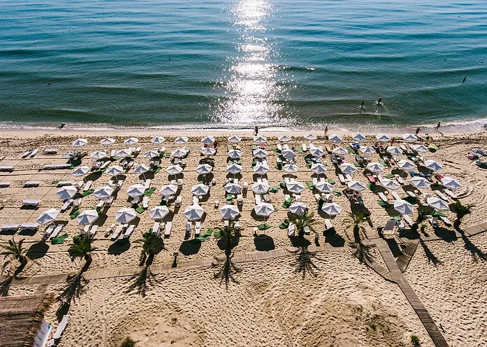 Курортный комплекс Life 4*
